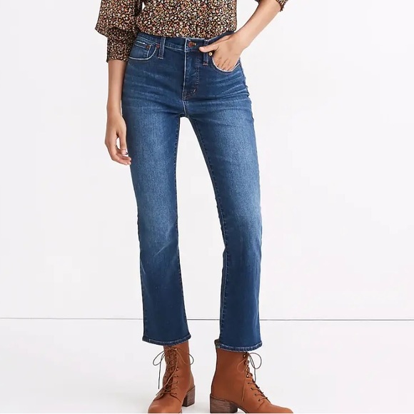 Madewell Denim - Madewell Cali Demi-Boot Jeans size 29, vintage mid-wash, high waisted, stretch